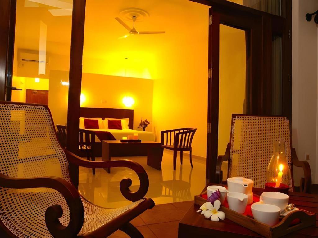 Whispering Palms Hotel Бентота Экстерьер фото