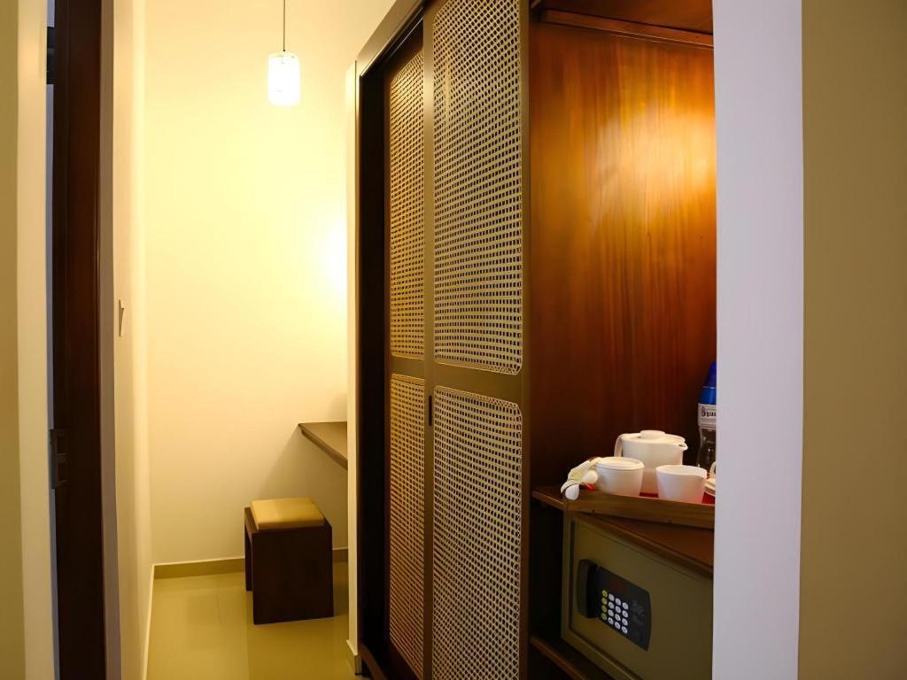 Whispering Palms Hotel Бентота Экстерьер фото